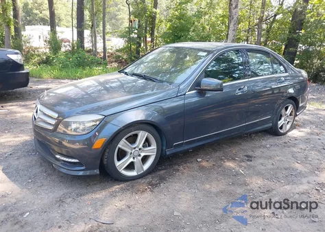 2011 Mercedes-Benz C 300 Luxury 4Matic/Sport 4Matic from USA, damaged, VIN WDDGF8BB3BR143300